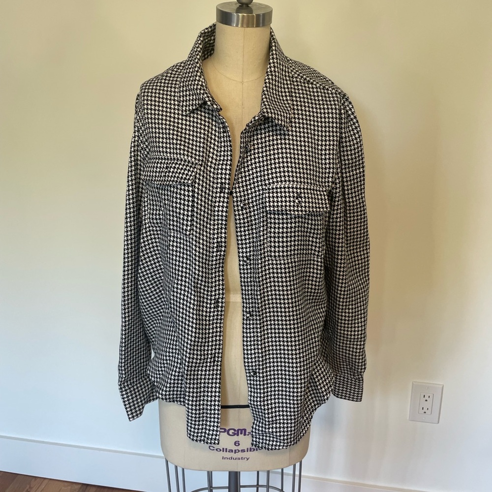 Zara houndstooth long sleeved button up